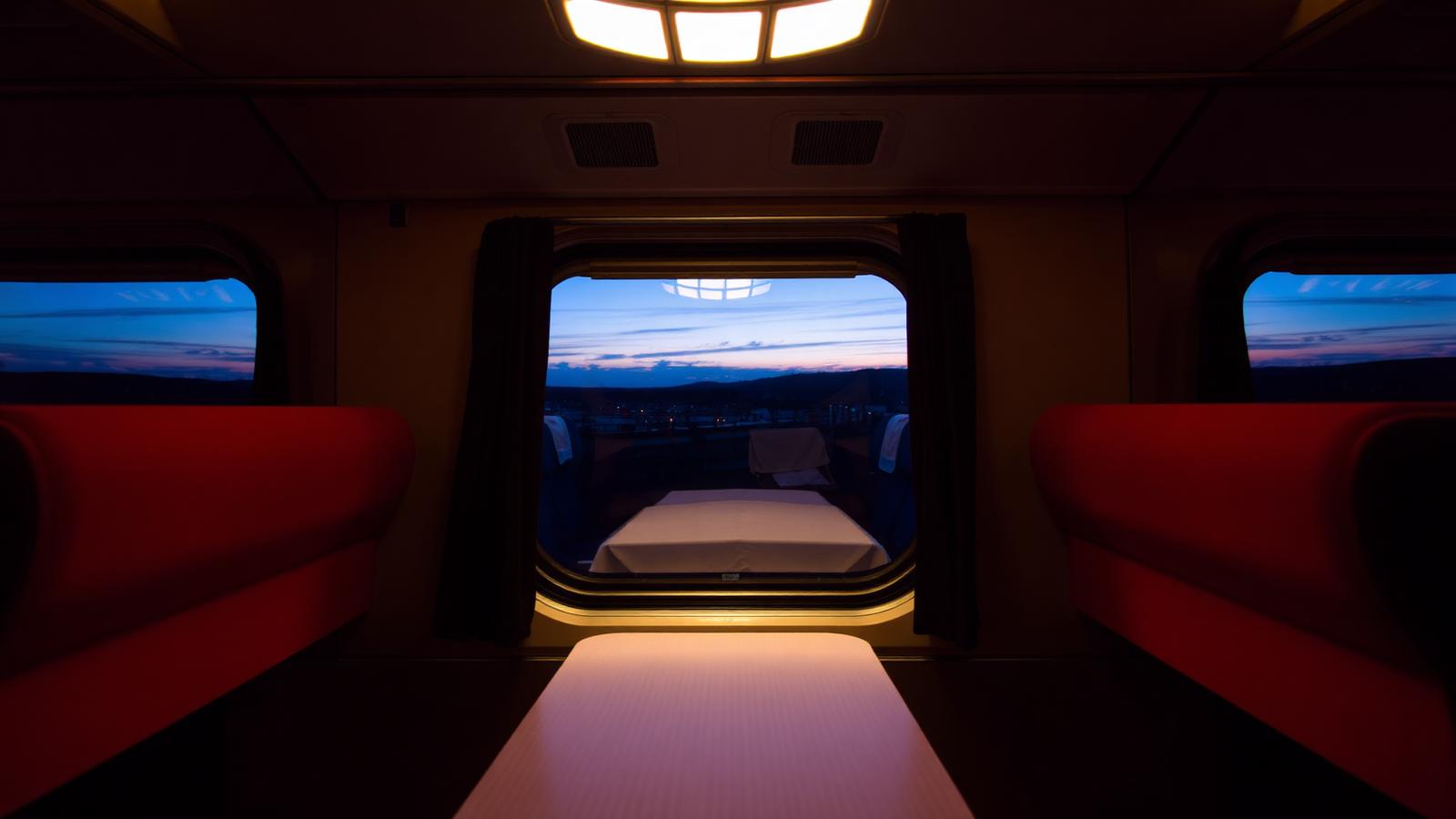 Night trains train scene in France